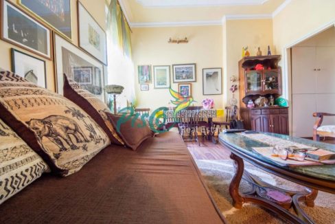Comfort and smell of old quality parquet