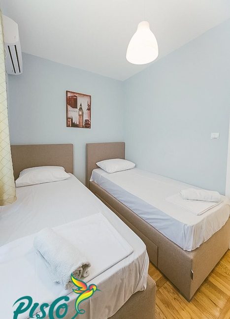 Lux dvosoban stan Podgorica