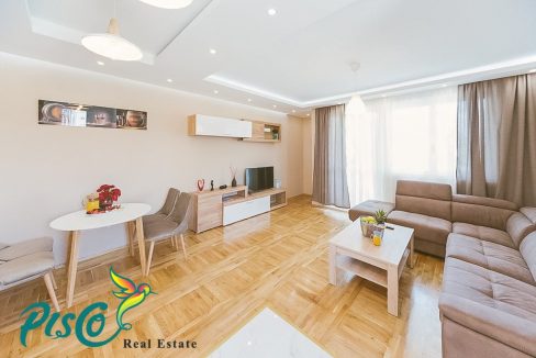 Lux dvosoban stan Podgorica