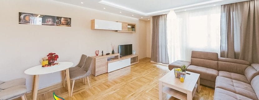 Lux dvosoban stan Podgorica