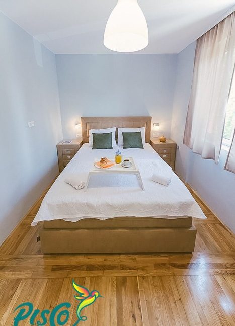 Lux dvosoban stan Podgorica