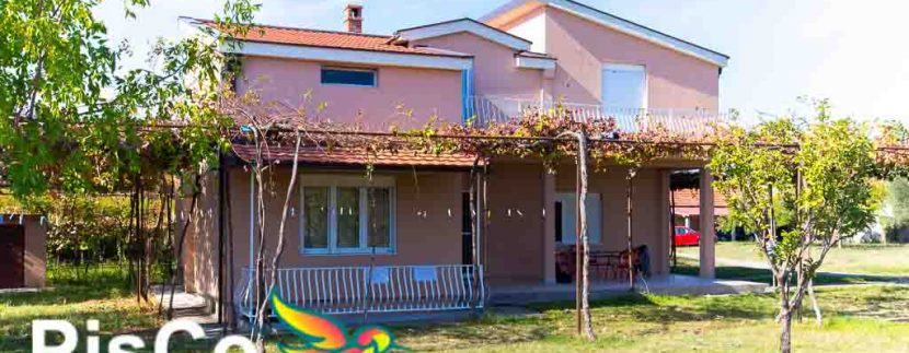 Nekretnine Podgorica Kuca na prodaju (3 of 18)