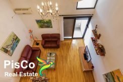 https://www.piscorealestate.com/nekretnina/preko-morace/