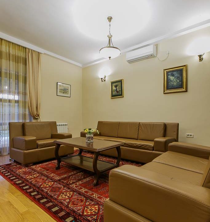 Copy of Izdavanje KućaPodgorica-11