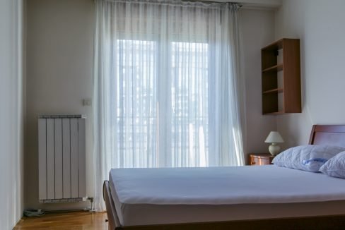 Izdavanje Stanov Podgorica-15