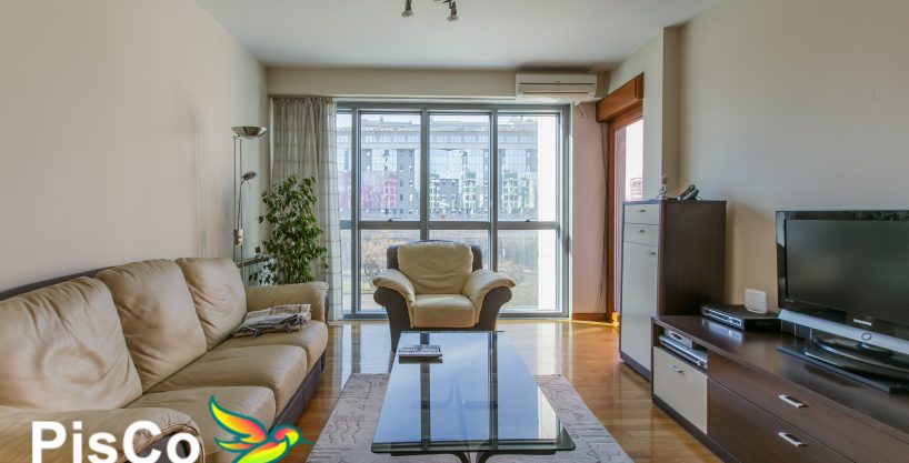 Dvosoban prostan stan u zgradi Maksim | Nekretnine Podgorica