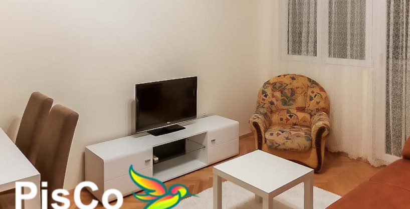 Izdaje se jednosoban stan preko Morače  | Podgorica