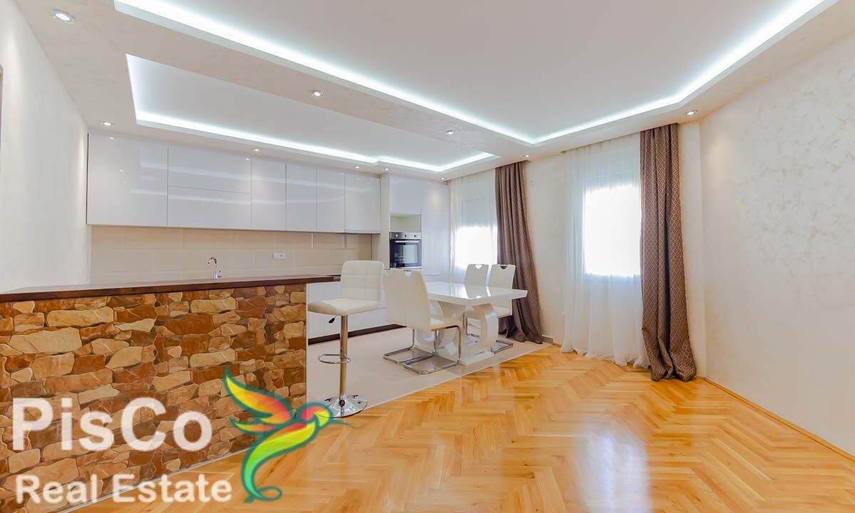 Dvosoban Dupleks u bloku 9 (1 of 13)