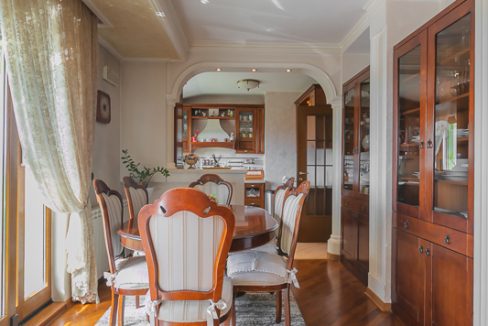 Prostran veoma funkcionalan stan na Starom Aerodromu za prodaju (2 of 16)