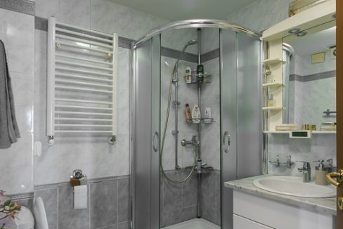 Prostran veoma funkcionalan stan na Starom Aerodromu za prodaju (7 of 16)