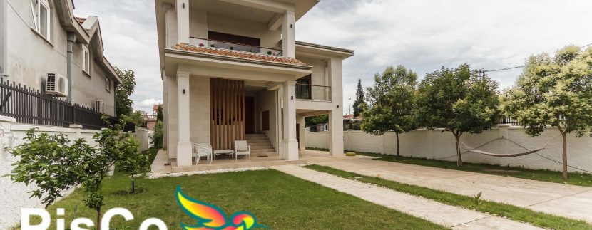 nekretnine crna gora (13 of 20)