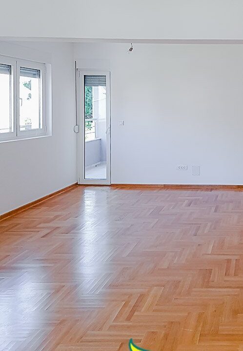 Prodaja apartmana Budva (11 of 14)