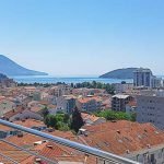 Trosoban Stan Sa Pogledom Na More