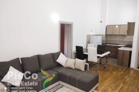 Izdaje se dvosoban stan na Starom Aerodromu | Podgorica