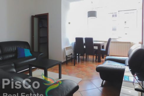 Izdaje se dvosoban stan u Centru Grada | Podgorica