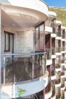 Luksuzni stanovi u Bečićima