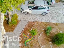 Nekretnine Sutomore | Velika Porodična Kuća na Prodaju 