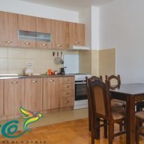 Prodaje se jednosoban stan na Seljanovu