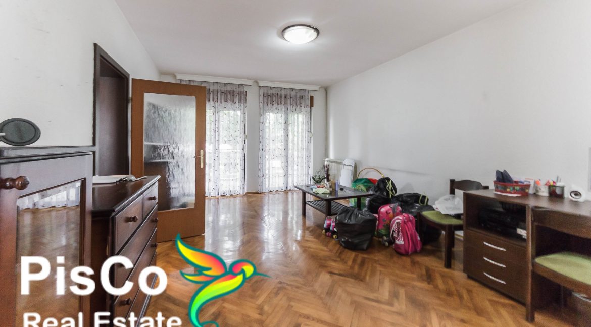 nekretnine crna gora (1 of 15)