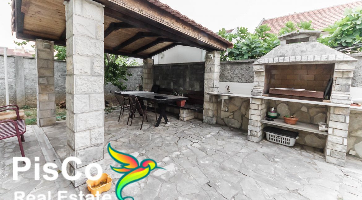 nekretnine crna gora (13 of 15)