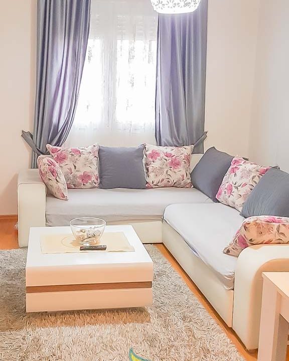 Izdaje se jednosoban stan ispod Ljubovića | Podgorica