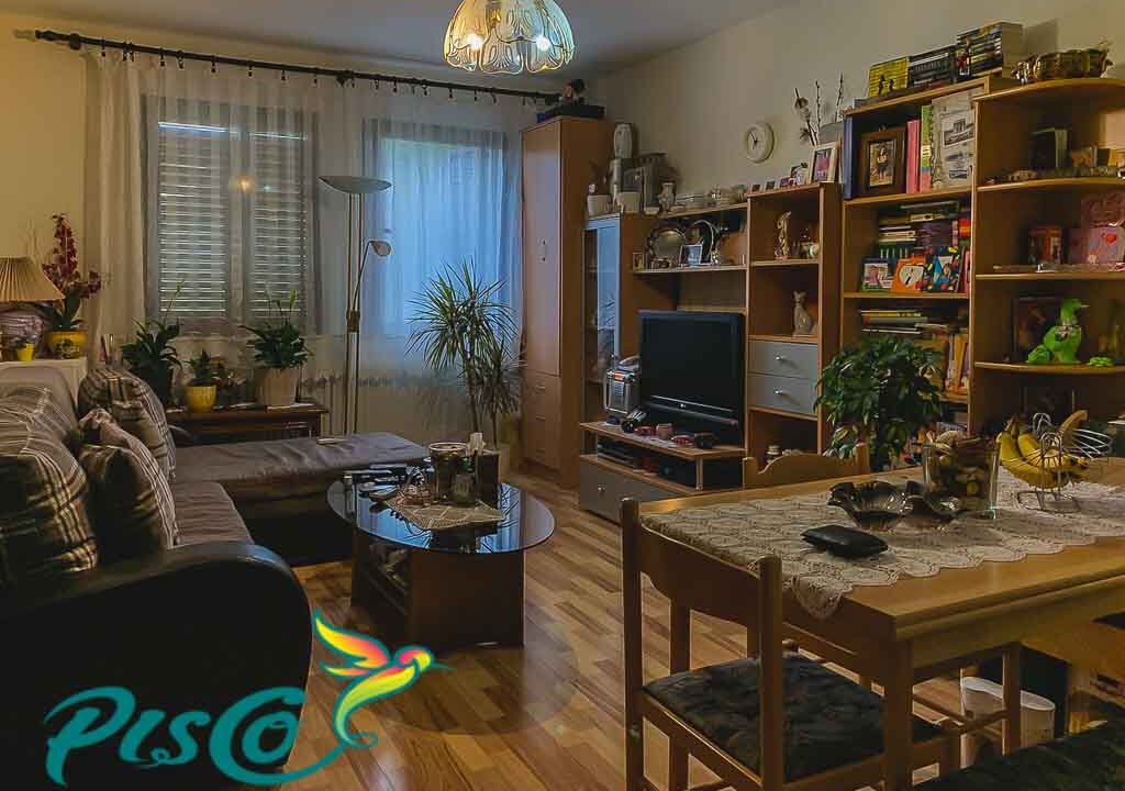 Nekretnine Tivat (1 of 4)