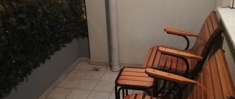 Izdaje se jednosoban lux stan u ulici 4. Jula + garaža