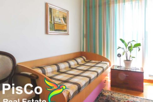 Izdaje se dvosoban stan + garaža - Momišići | Podgorica