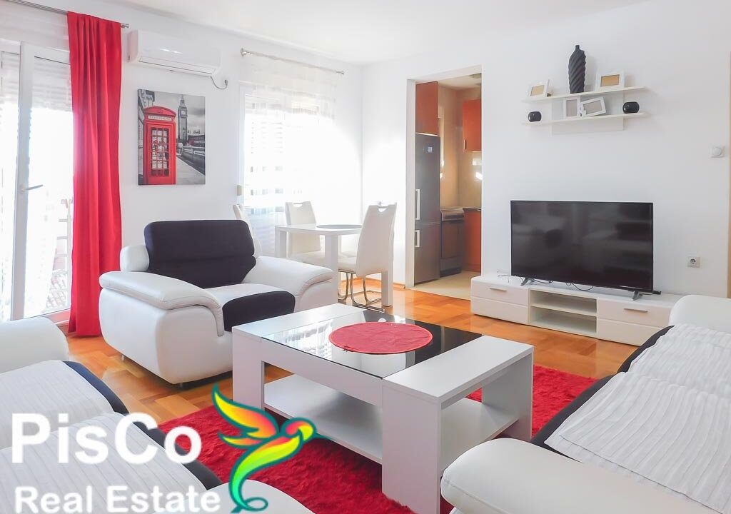 Izdaje se jednosoban stan na Draču