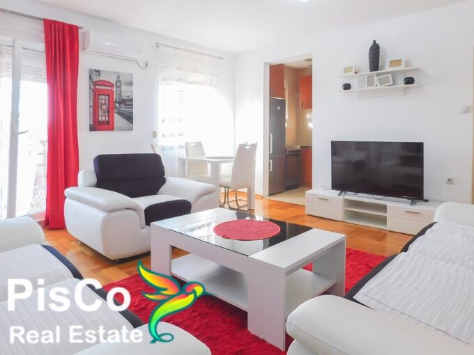 Izdaje se jednosoban stan na Draču