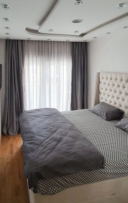 Izdavanje Budva
