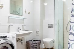Stil, funkcionalnost i pregršt boja - Jednosoban stan City Kvart-12