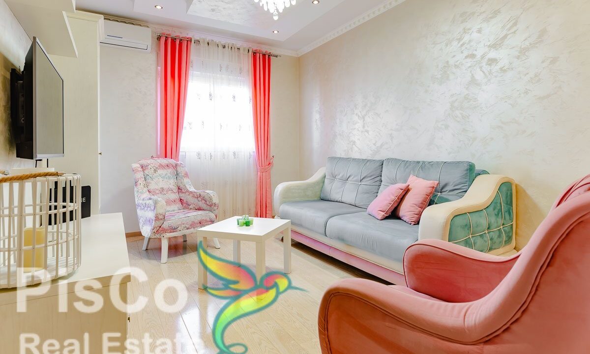 Stil, funkcionalnost i pregršt boja - Jednosoban stan City Kvart-8