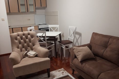 Izdaje se jednosoban stan na Starom Aerodromu | Podgorica