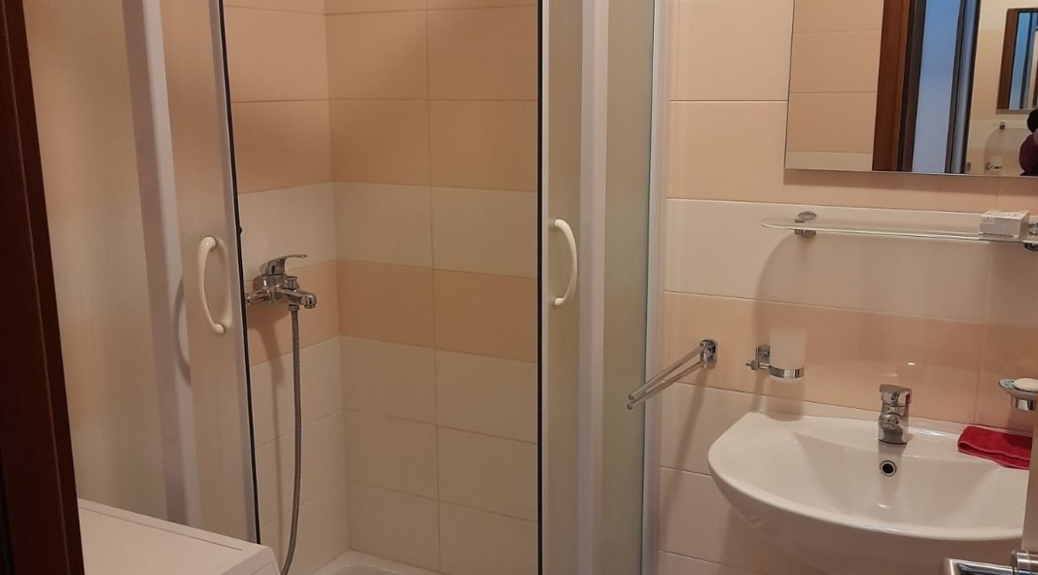 Izdaje se jednosoban stan na Starom Aerodromu | Podgorica