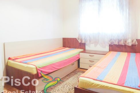 Izdaje se dvosoban stan na Starom Aerodromu | Podgorica