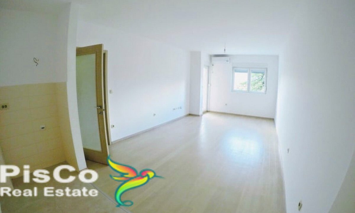 Dvosoban stan siti kvart 350e (9 of 10)