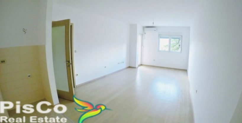 Dvosoban Stan Siti Kvart 350e 9 Of 10