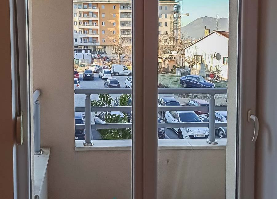 Prazan stan Profesorska zgrada kod Kernela (11 of 13)