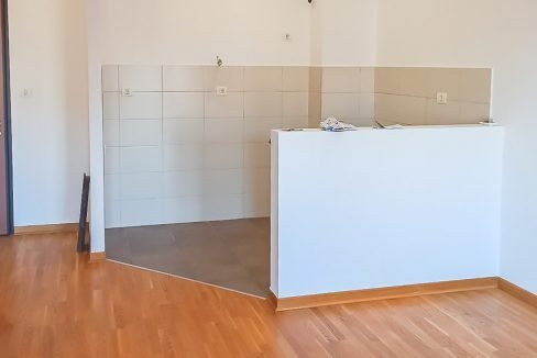 Prazan stan Profesorska zgrada kod Kernela (3 of 13)
