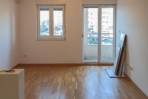 Prazan stan Profesorska zgrada kod Kernela (5 of 13)