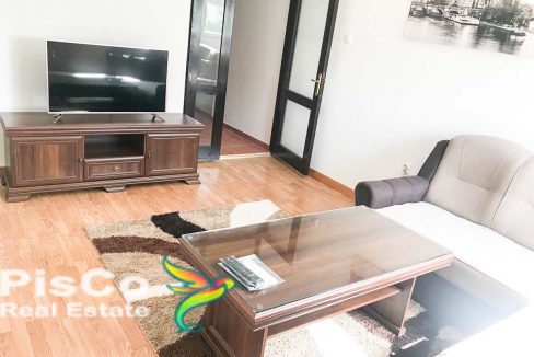 Stan preko puta Hrama (2 of 10)