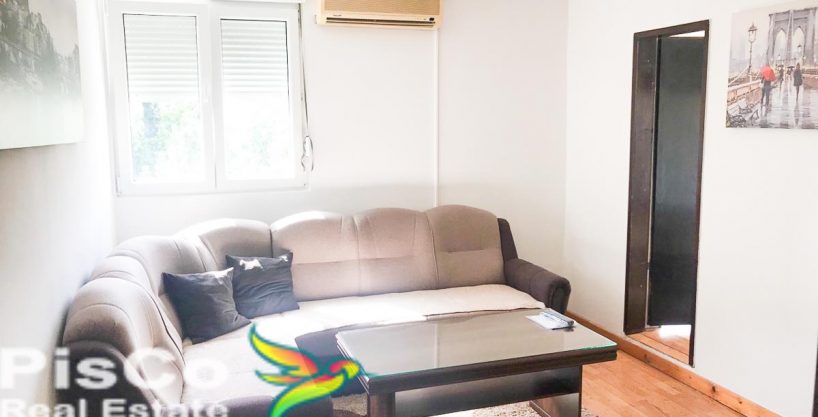 Izdaje se Jednosoban stan preko puta Hrama 40m2 Podgorica