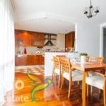 Četvorosoban apartman koji nudi vrhunsku udobnost