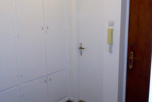 zdaje se Jednosoban stan na bulevaru Svetog Petra Cetinjskog