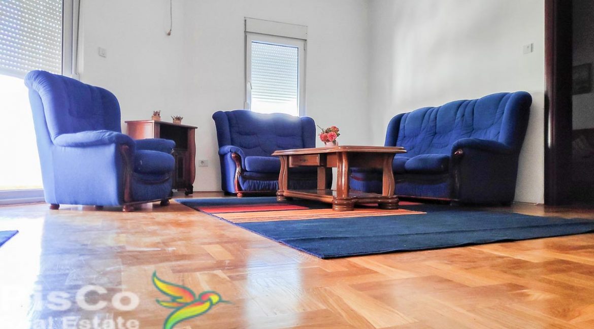 Izdaje se dvosoban stan kod Krivog mosta | Podgorica