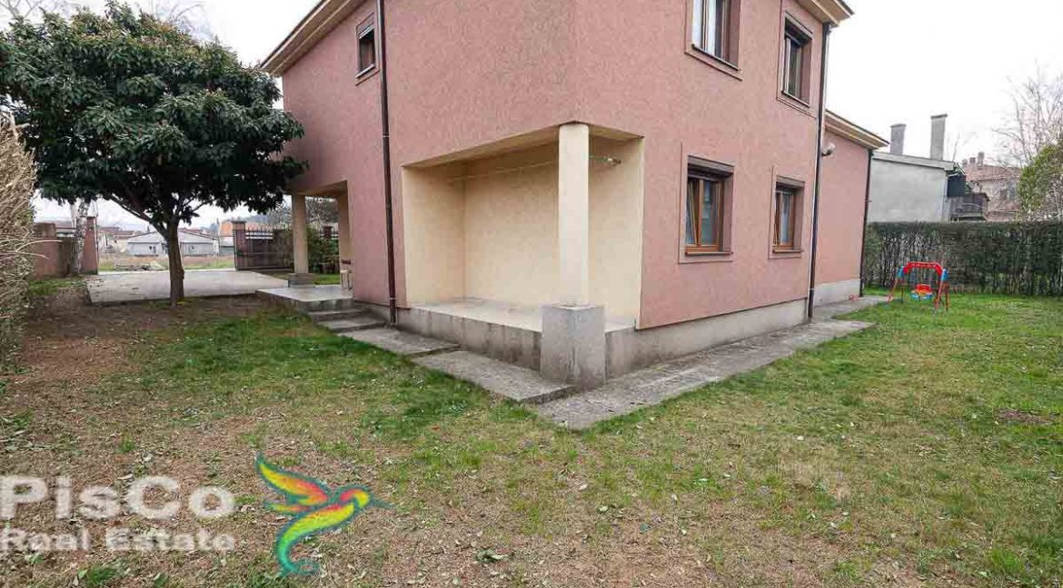 Prazan stan Profesorska zgrada kod Kernela (11 of 13)