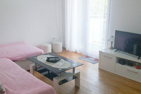 Izdaje se garsonjera na Zabjelu | Podgorica