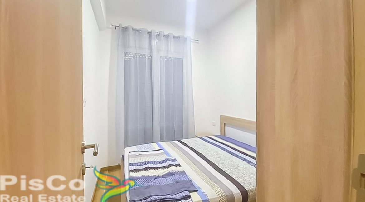 Prazan stan Profesorska zgrada kod Kernela (2 of 7)