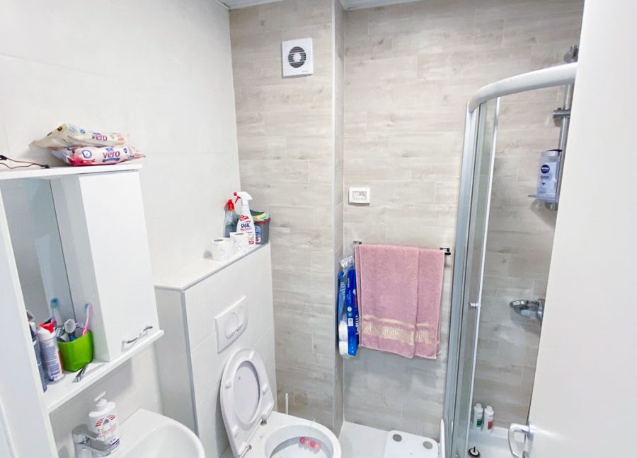Izdaje se nov jednosoban stan u City Kej | Podgorica